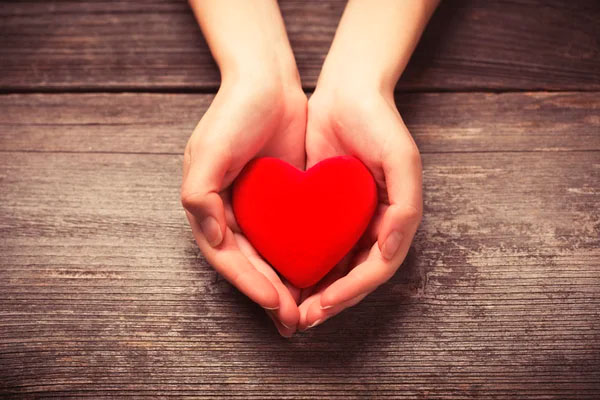 heart-in-hands